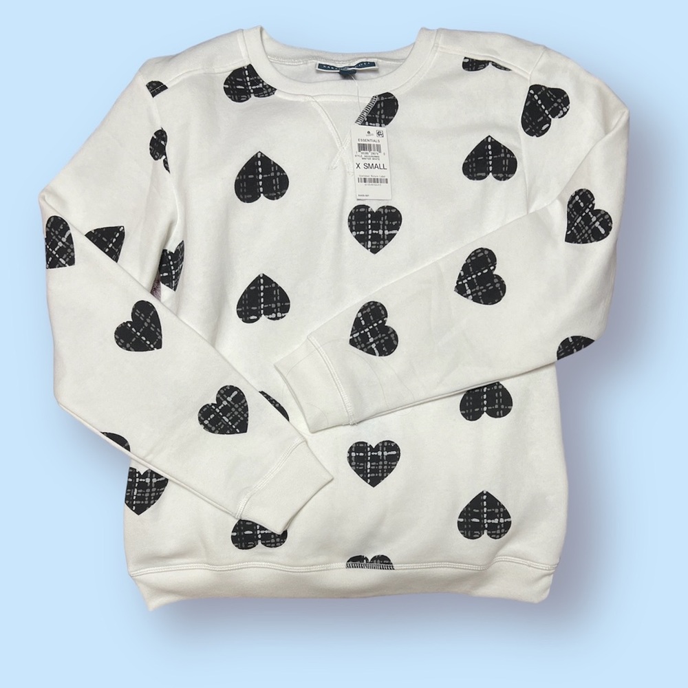Karen Scott White Sweatshirt w/ Black Hearts